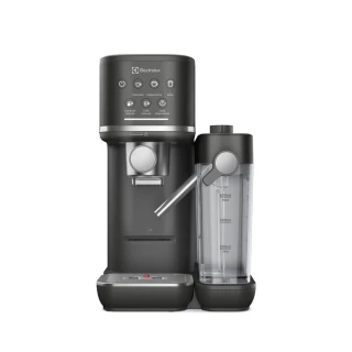 Cafeteira Espresso Electrolux Cápsula, Pó E Sache Experience Vaporizador De Leite Preta (ECM70) 220V